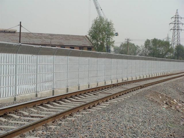鐵路聲屏障--05